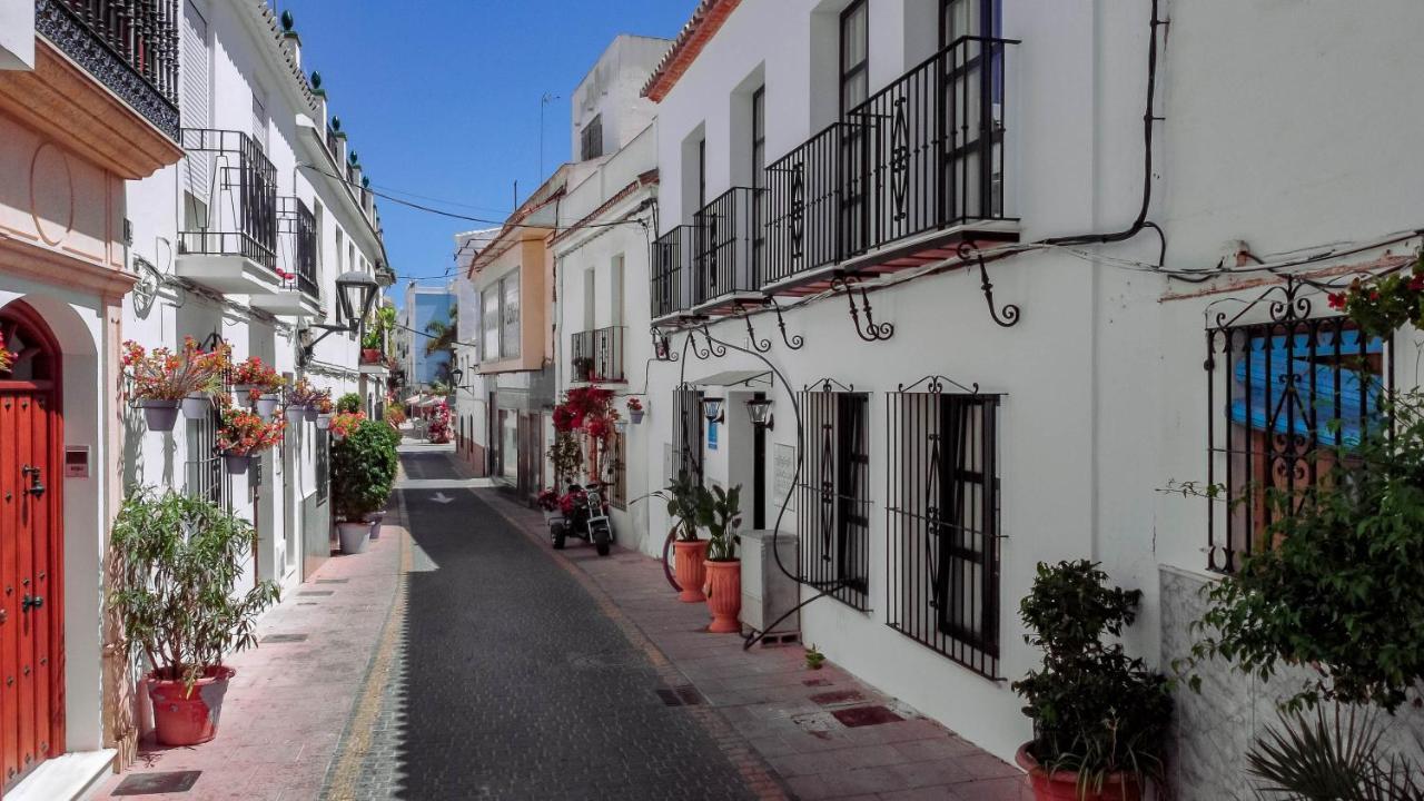 Seaclub Suites Estepona By Roomservices 外观 照片